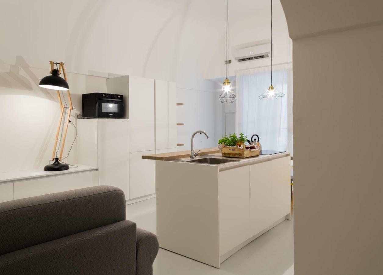 B22 - Comfy Beautiful Loft Apartment Monopoli Ngoại thất bức ảnh